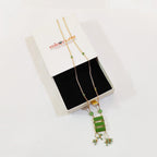 Slink Geometric Green Resin Focal necklace