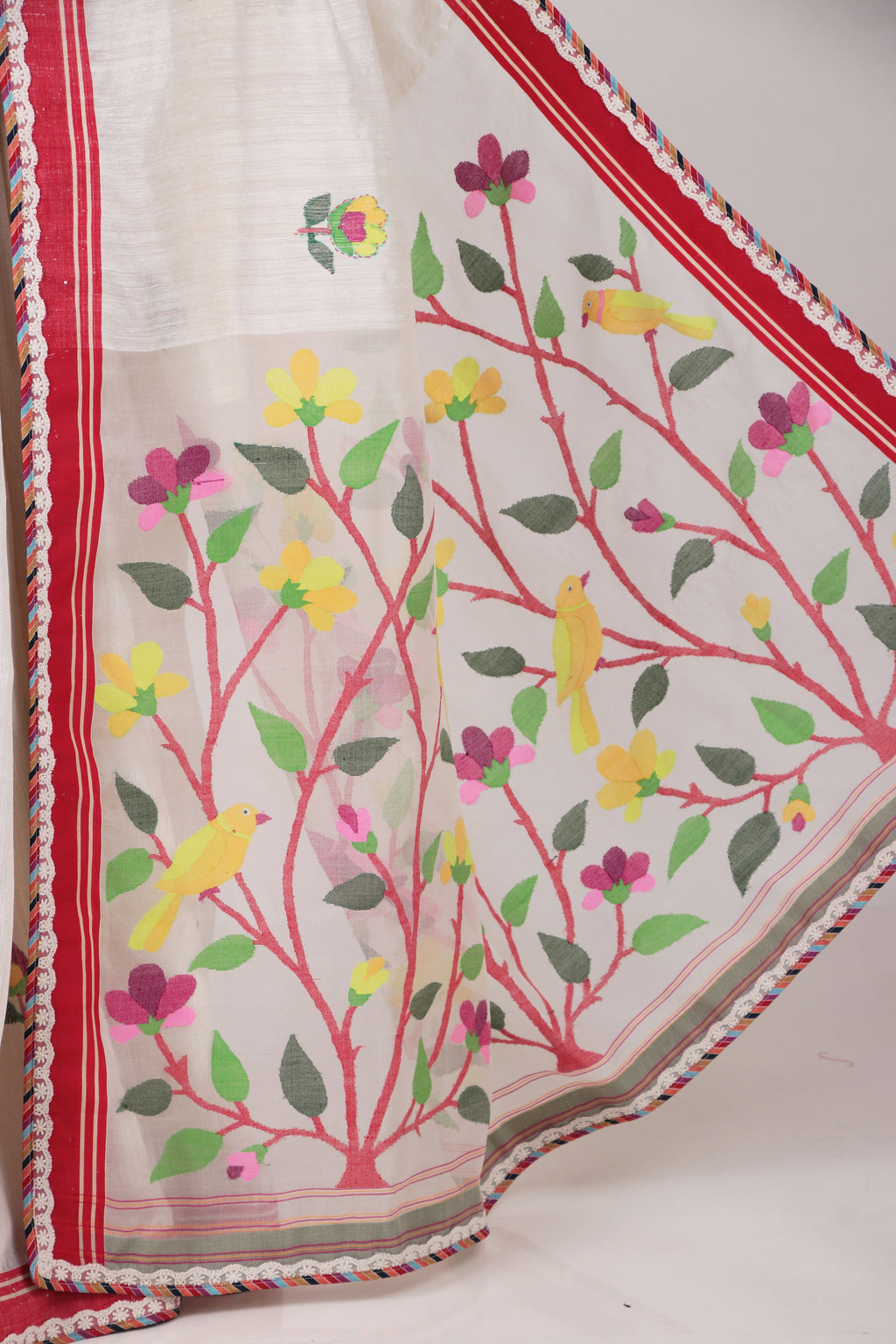 PANKHURI - Off white saree