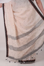 SAHAJ light beige/ecru Saree