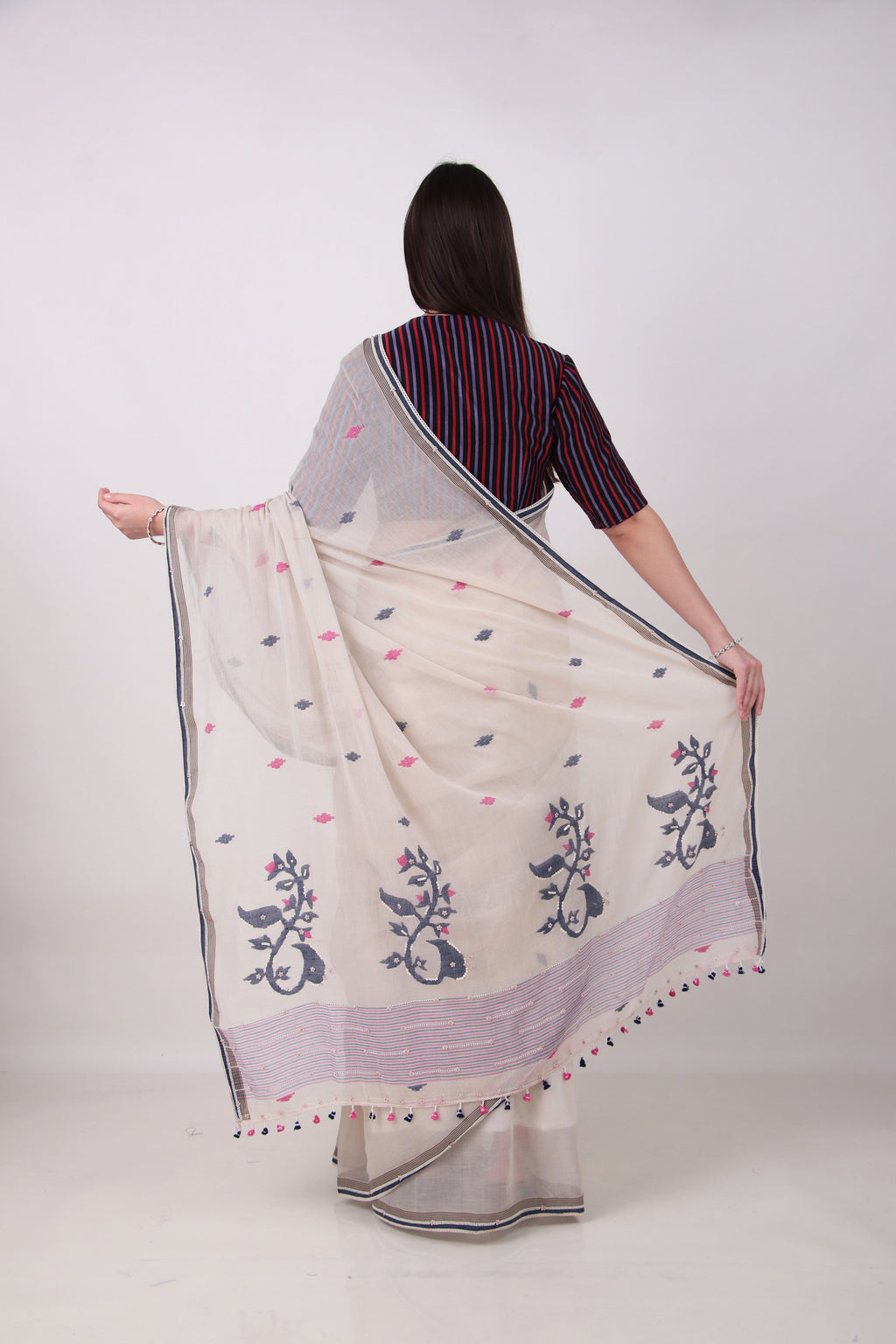 AKRITI  chalk white Saree