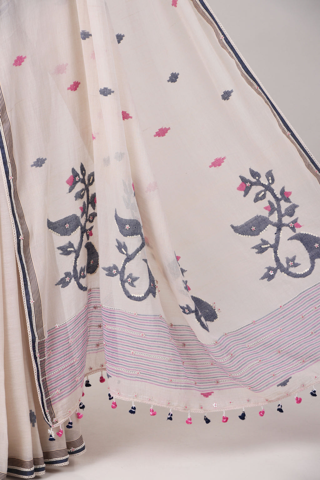 AKRITI  chalk white Saree