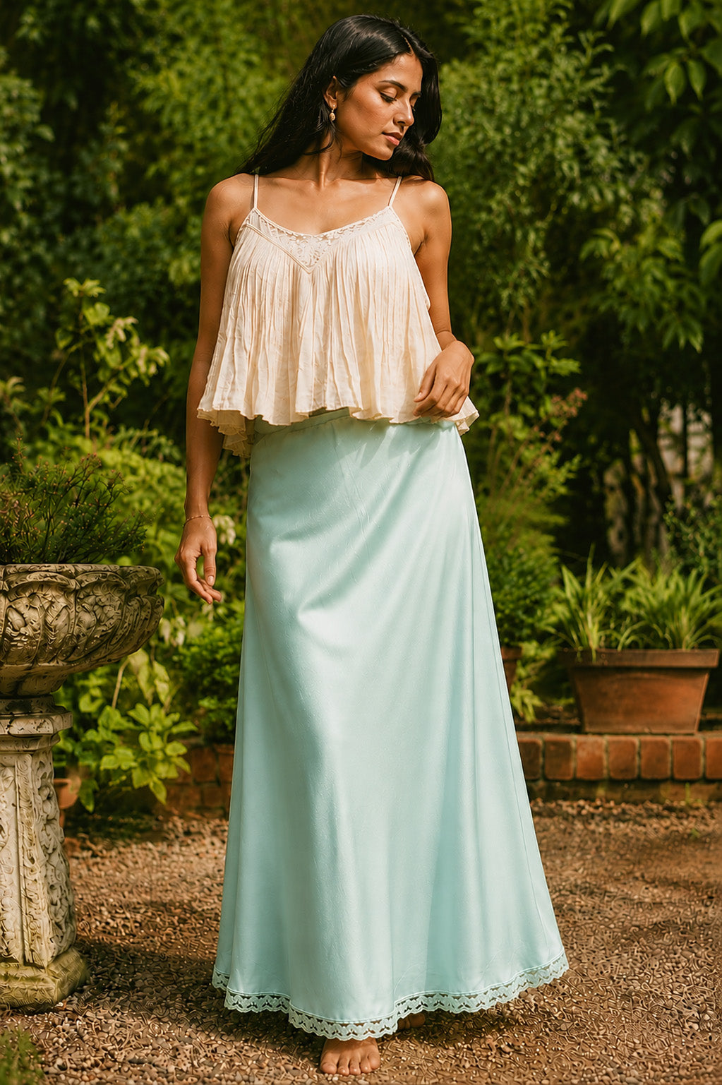 Sankalp - Contour  fit underskirt