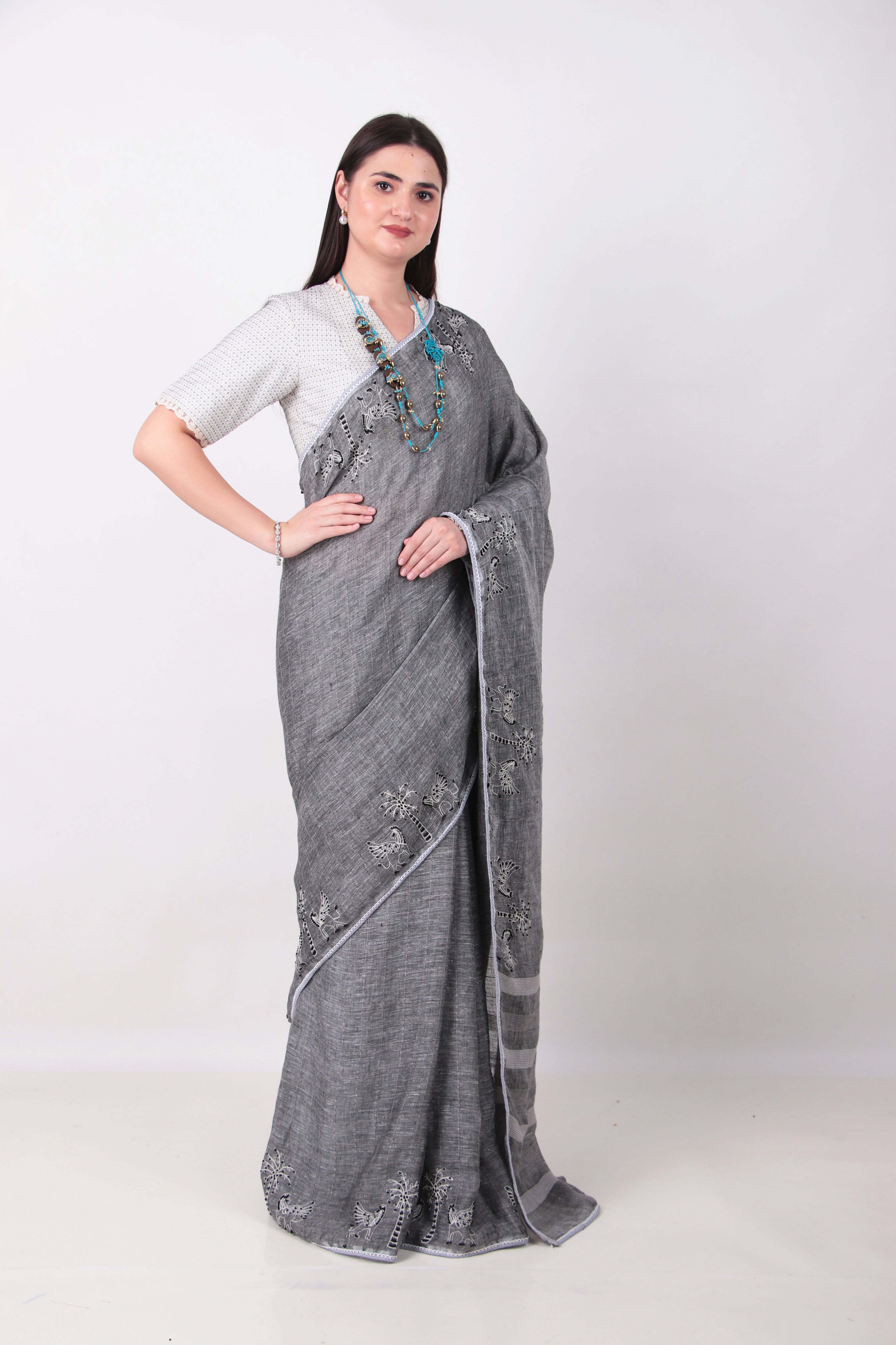 MAHIKA- Grey Saree
