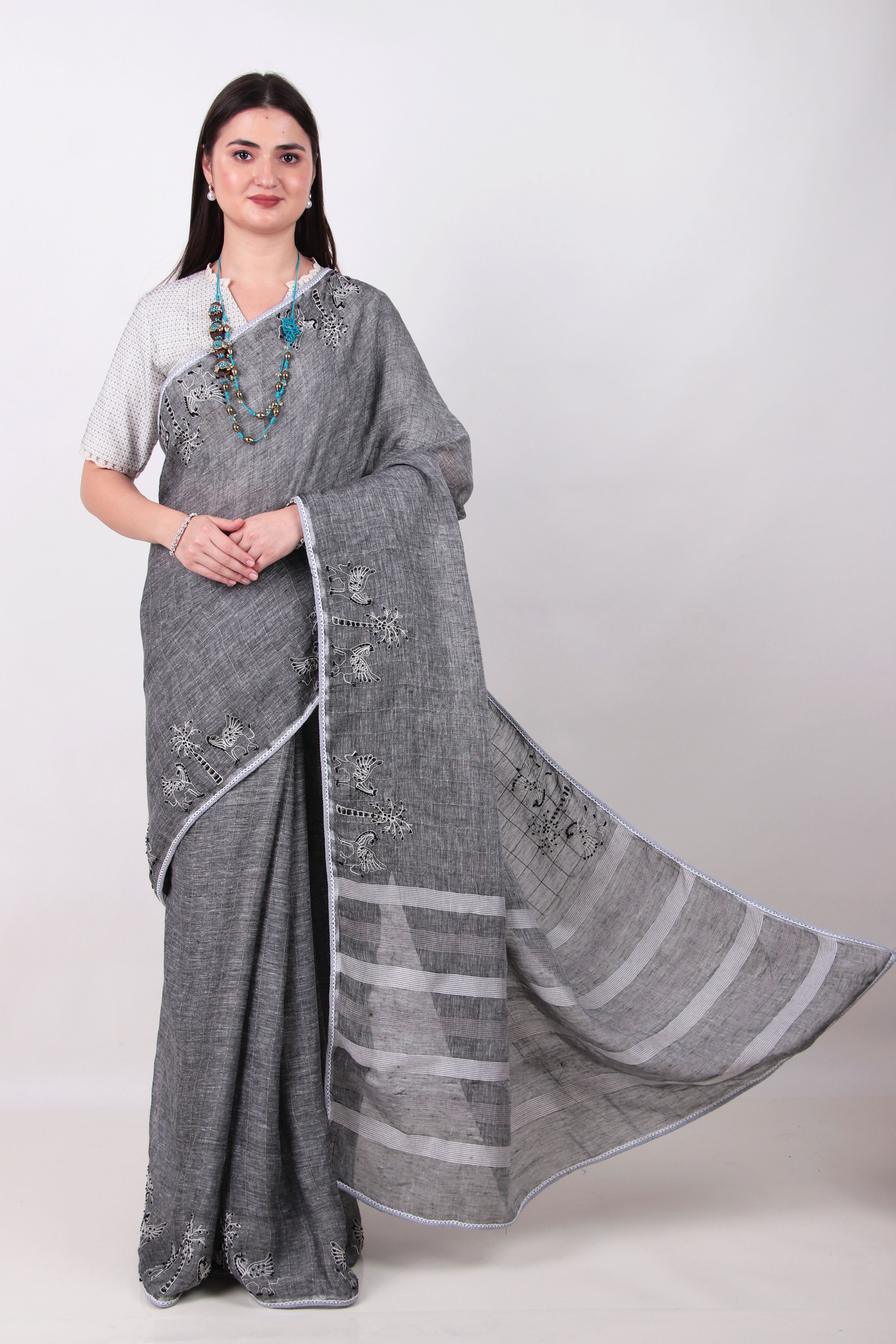 MAHIKA- Grey Saree