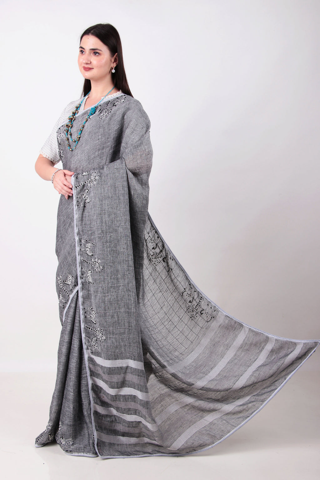 MAHIKA- Grey Saree
